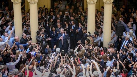 Entró en vigencia el impuesto del 30% a las operaciones en dólares