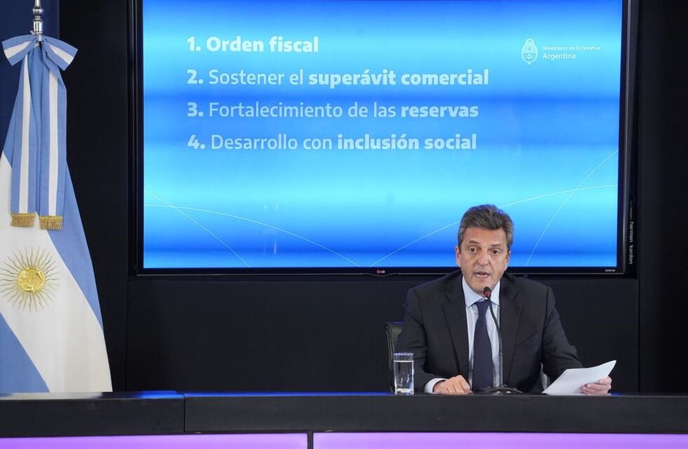 Sergio Massa hizo anuncio de nuevas medidas económicas. Foto: Clarín