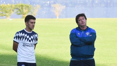 Alfredo Berti fue presentado como nuevo entrenador de Independiente Rivadavia / Mariana Villa.