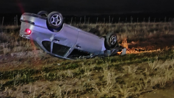 San Carlos: un joven sufrió graves heridas tras volcar en Ruta 92