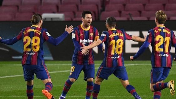 Messi grita el con alma y vida el empate del Barcelona tras un golazo de Jordi Alba. / Gentileza.