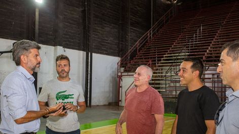 La Ciudad tiene su nueva cancha de básquet
