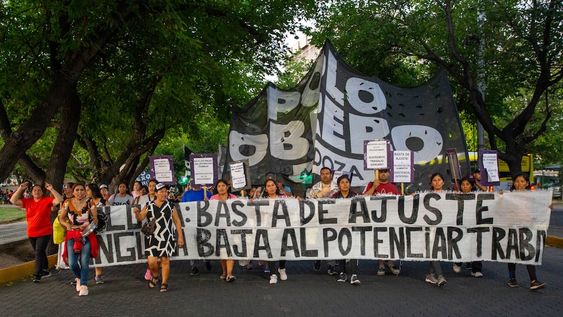 La Ciudad sancionó a grupos piqueteros por el corte de calles