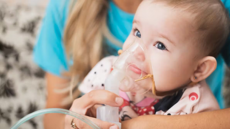 En el invierno aumenta el riesgo de contagios de enfermedades respiratorias en niños.
