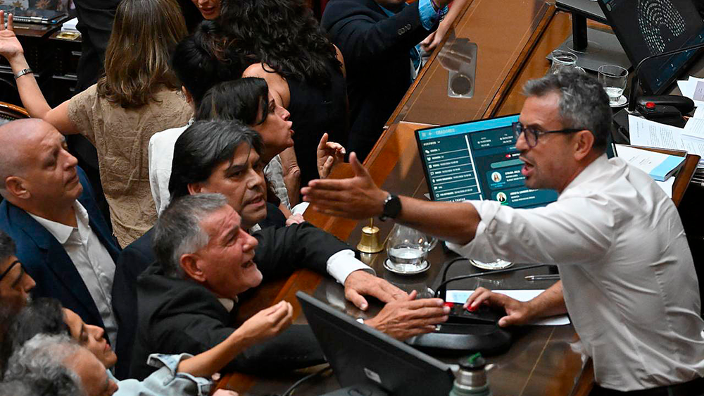 El bloque oficialista de la Libertad Avanza (LLA) consiguió el quórum de 130 diputados para debatir la reforma laboral del gobierno de Javier Milei.