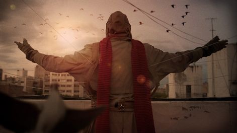 Buscando al Hombre Paloma, la película inspirada en un dibujito de los 90 que rompe récords: cómo verla