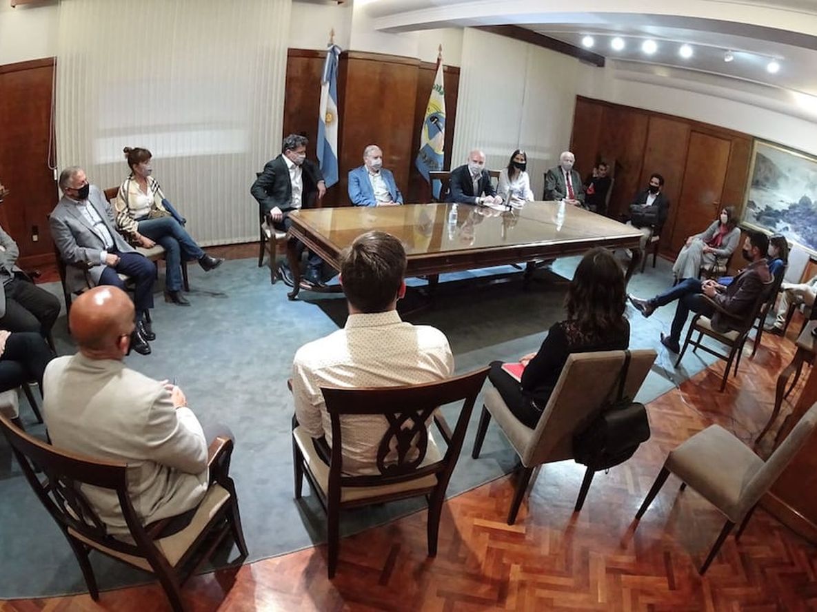 Análisis de un acuerdo entre la Corte y el Colegio de Abogados.