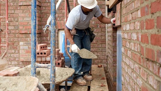 El Gobierno Nacional asignó 7.500 millones de pesos a créditos para la construcción, vale preguntarse si no será mayor el costo que los beneficios / Gentileza