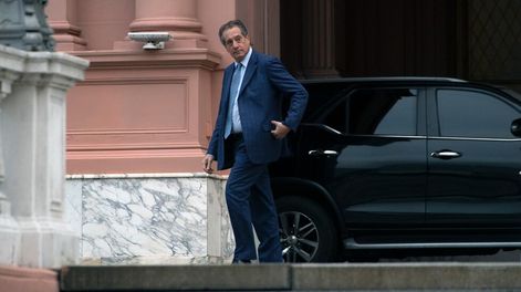Miguel Ángel Pesce, titular del Banco Central, estuvo en Casa Rosada reunido con el presidente Alberto Fernández. Foto: Clarín
