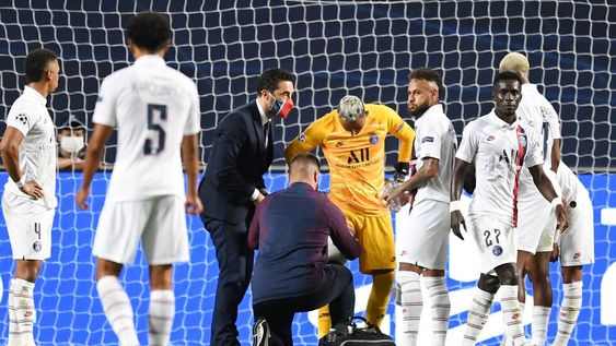 Sergio Rico sería el reemplazante en el partido ante el RB Leipzig.