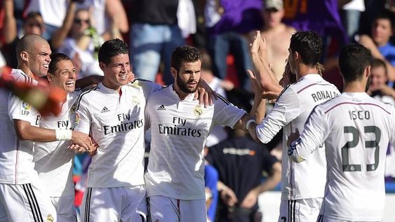 Con Ronaldo, el Real Madrid goleó al Levante, en el regreso de la Liga