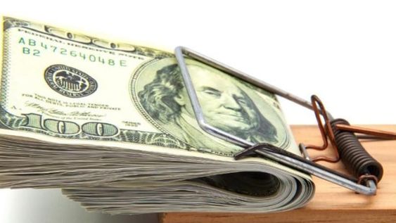 Por la compresión de la brecha, las compras de dólar ahorro caen 30%