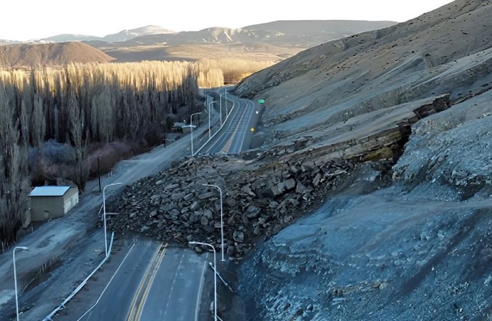Derrumbe con heridos sobre una ruta en Chos Malal en Neuquén.