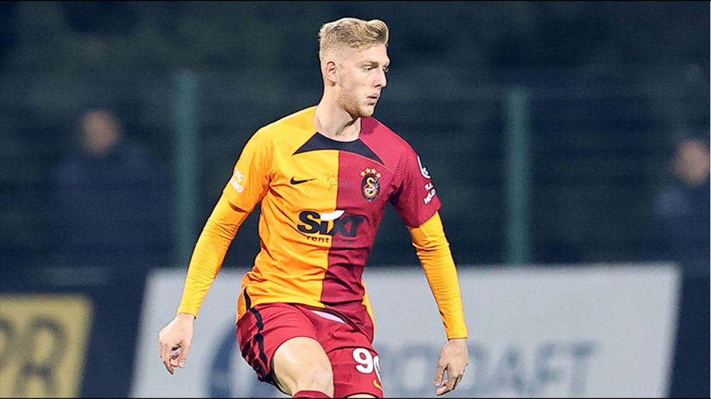Metehan Baltaci, defensor del Galatasaray y compañero de Mauro Icardi.