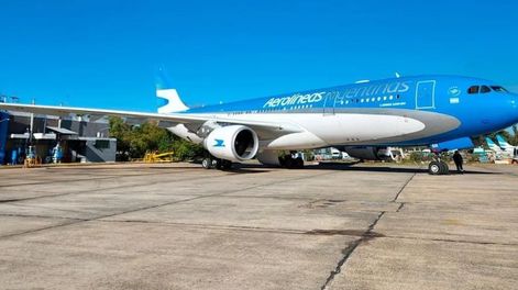 El nuevo vuelo tendrá dos frecuencias semanales y será operado por Aerolíneas Argentinas. Foto: Gentileza