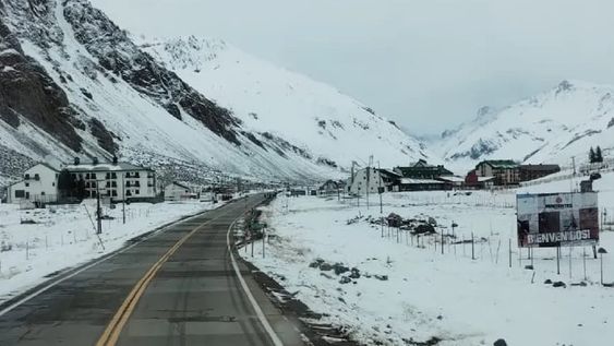 Nevadas en Alta Montaña: paso Cristo Redentor cerrado (Prensa Gendarmería)