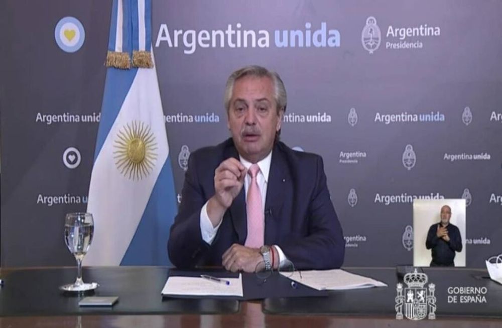El Presidente habló ante pares de países iberoamericanos.
