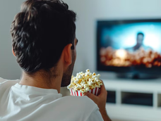 Un hombre deberá pagar una multa por revelar tramas de series y películas Un hombre deberá pagar una multa por revelar tramas de series y películas