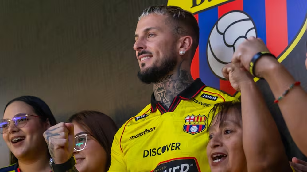 De ser el foco de las críticas a ser bien valorado en su nuevo club. Las vueltas de la vida para Darío Benedetto.