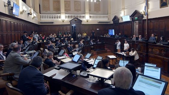 Sin foto: quiénes son los principales candidatos para la Legislatura provincial