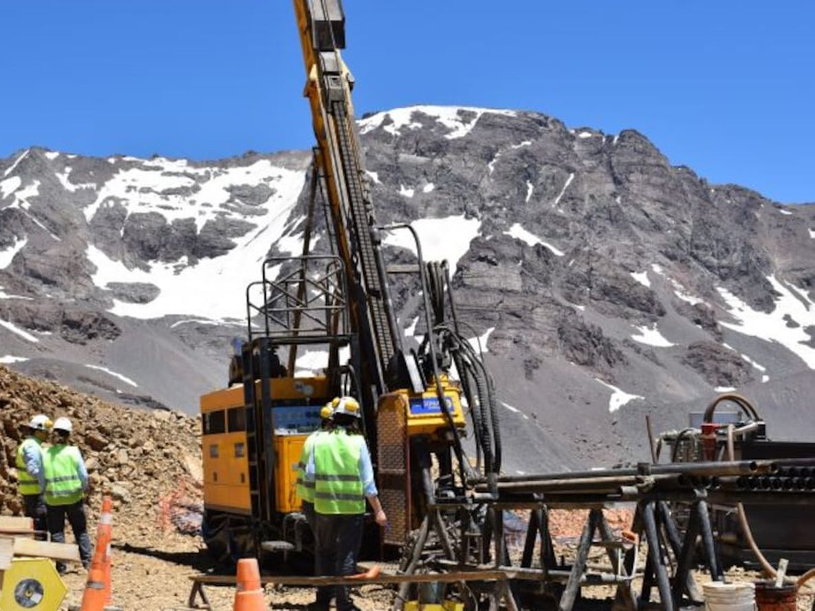 Existe la licencia social y hay comunidades que quieren la minería, que la consideran una herramienta de desarrollo sostenible. Prensa Gobierno.