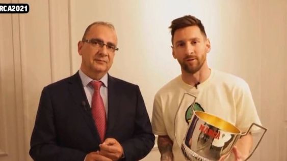 Lionel Messi y su octavo premio Pichichi, al mejor goleador 2020/2021.