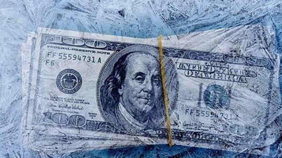 Muestran u$s 3 millones para bajar el blue, que ahora va rumbo a $ 150