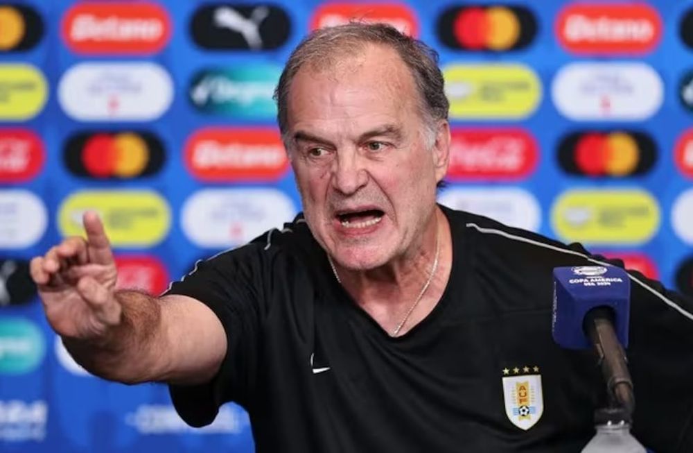 Conmebol va contra Bielsa: le abrió expediente por hablar mal de la Copa América y podría sancionarlo