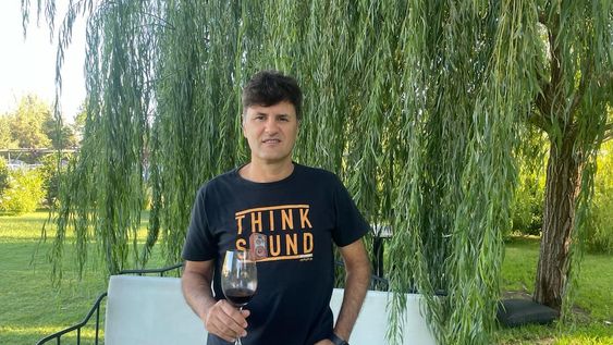 Ciro contó sobre sus nuevos vinos. - Los Andes