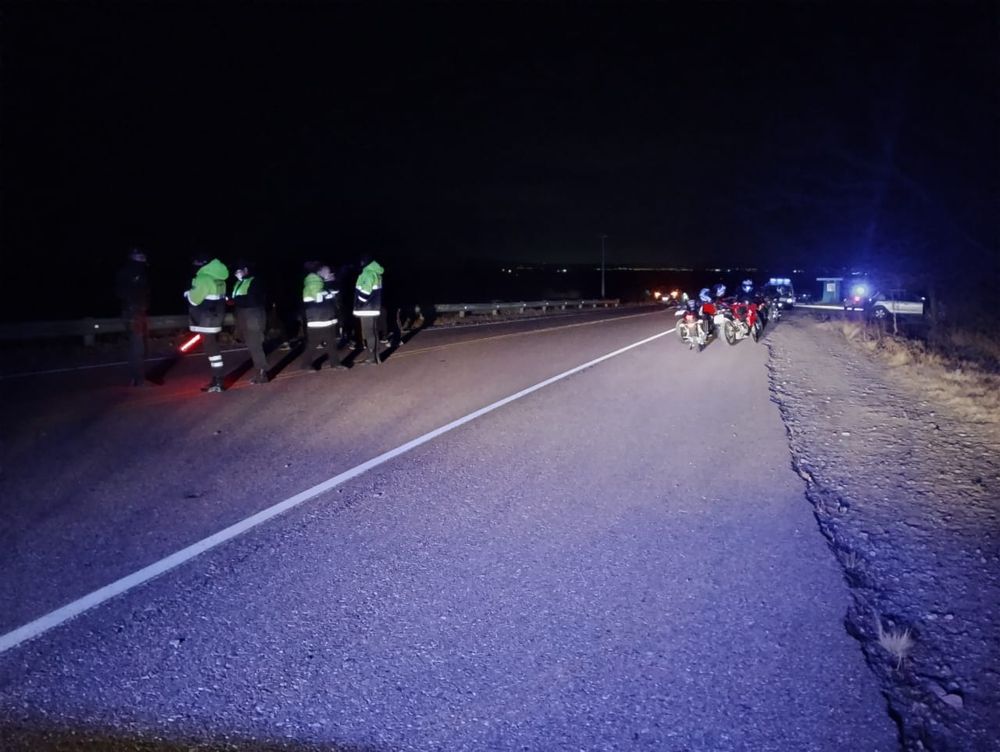 Un motociclista murió tras caer a un barranco