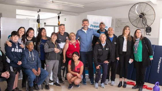 El intendente recibió a las autoridades del Programa Provincial de Educación Física en el Gimnasio N°5