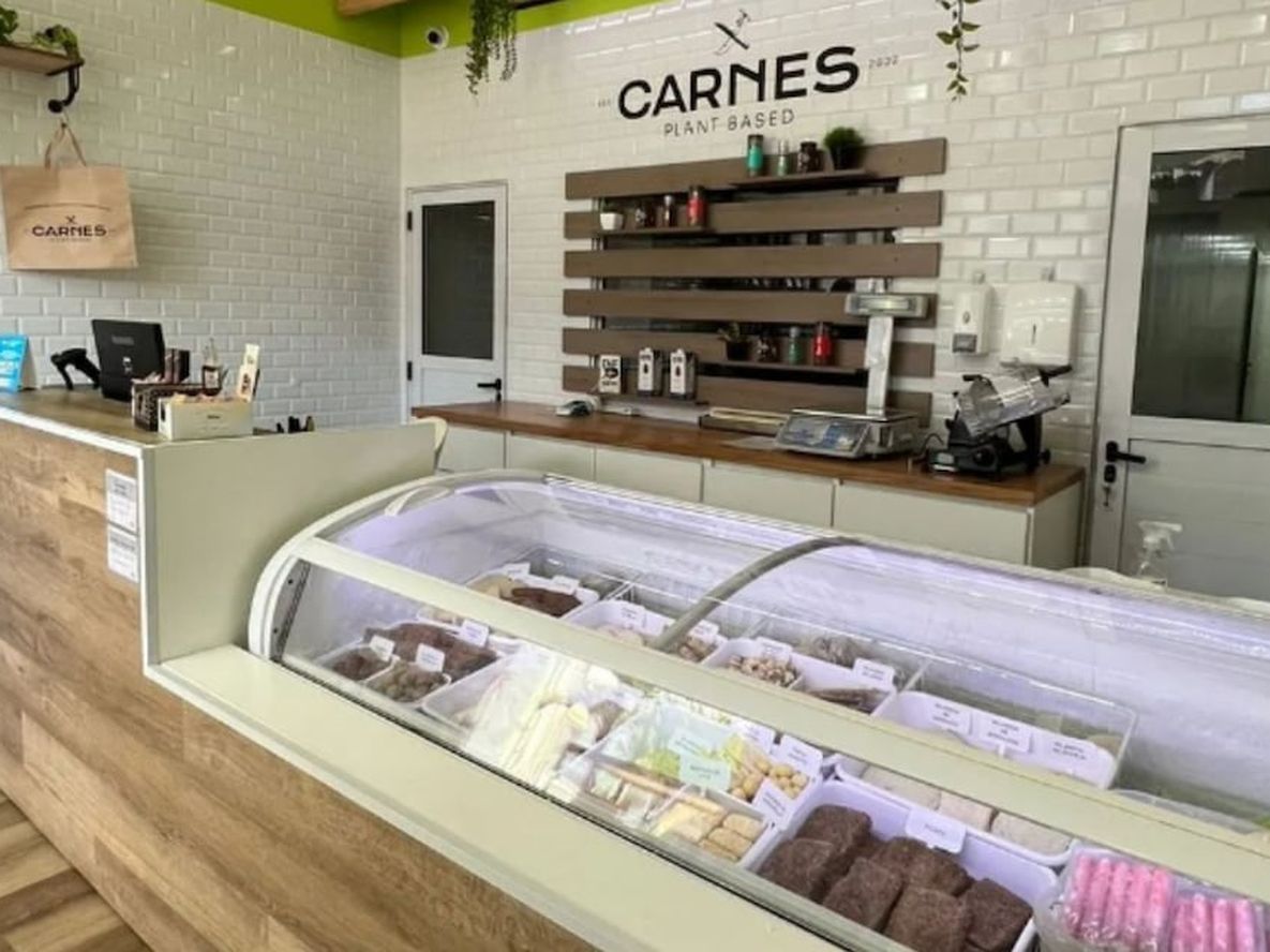 Carnes Plant Based trata de dar el paso a probar alternativas más amigables con los animales y el planeta sin sacrificar el sabor ni la conciencia”. Foto: Instagram - Carnes Plant Based (@carnesplantbased)