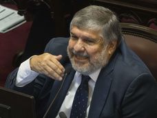 José Mayans apuntó contra Milei y exigió abrir un juicio político