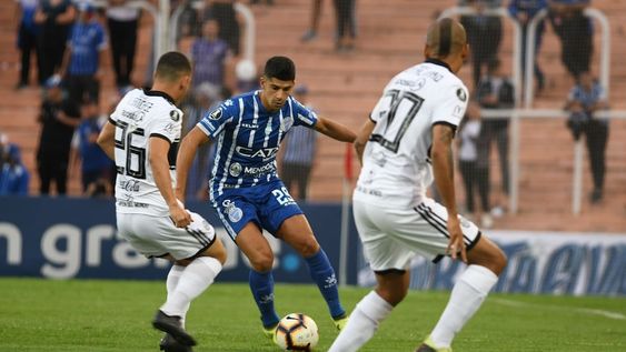 En el debut de la Copa Libertadores 2019, el Tomba igualó con Olimpia de Paraguay