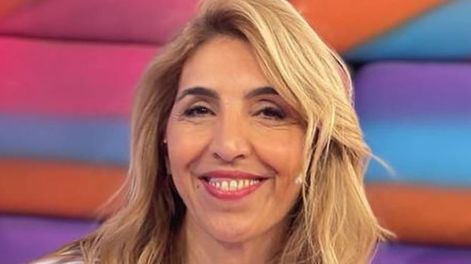 Karina Iavícoli sufrió una dura caída en vivo en Socios del espectáculo / Instagram
