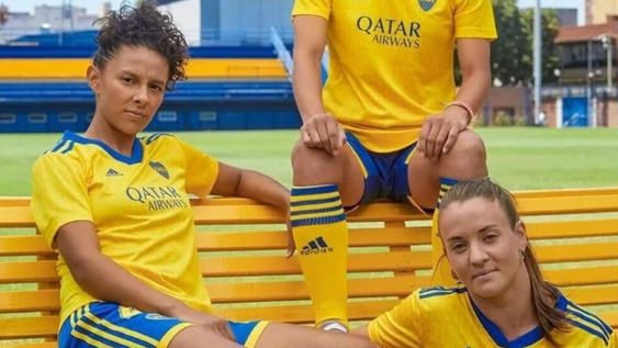 Las Gladiadoras pidieron disputar el Superclásico con la misma casaca con la que el equipo de Battaglia le ganó al de Gallardo y desde el Xeneize dieron el visto bueno.. / Gentileza.