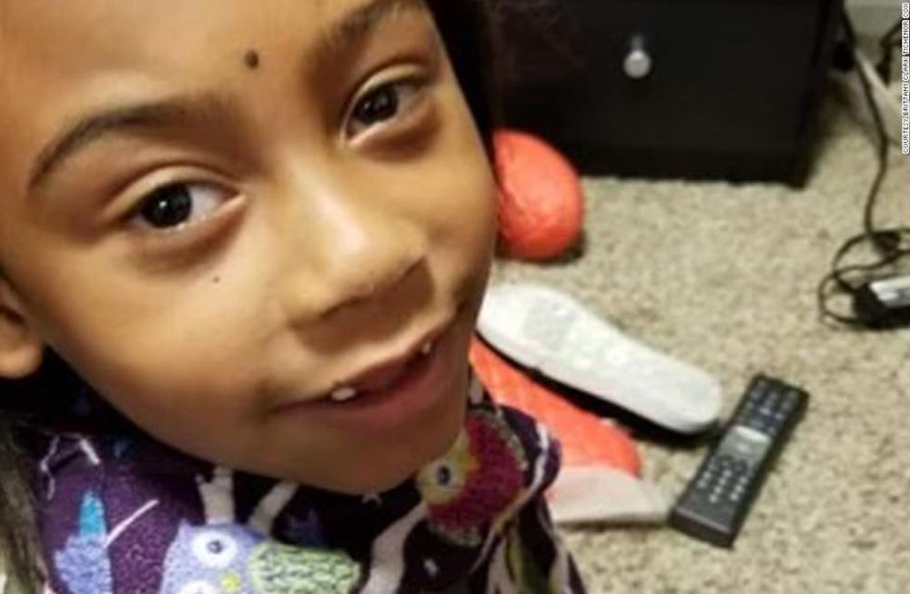 La pequeña Isabella Izzy Tichenor  tenía autismo y fue víctima de discriminación.