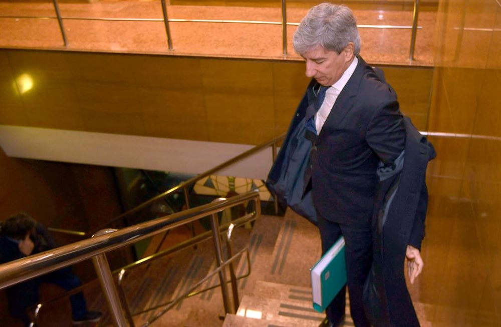 Continúa en el Tribunal Oral Federal N°2 de Mendoza el proceso oral y público contra el suspendido juez federal Walter Bento, acusado de ser el líder de una asociación ilícita que requería dinero a cambio de favores en las causas que instruía.Foto: Orlando Pelichotti