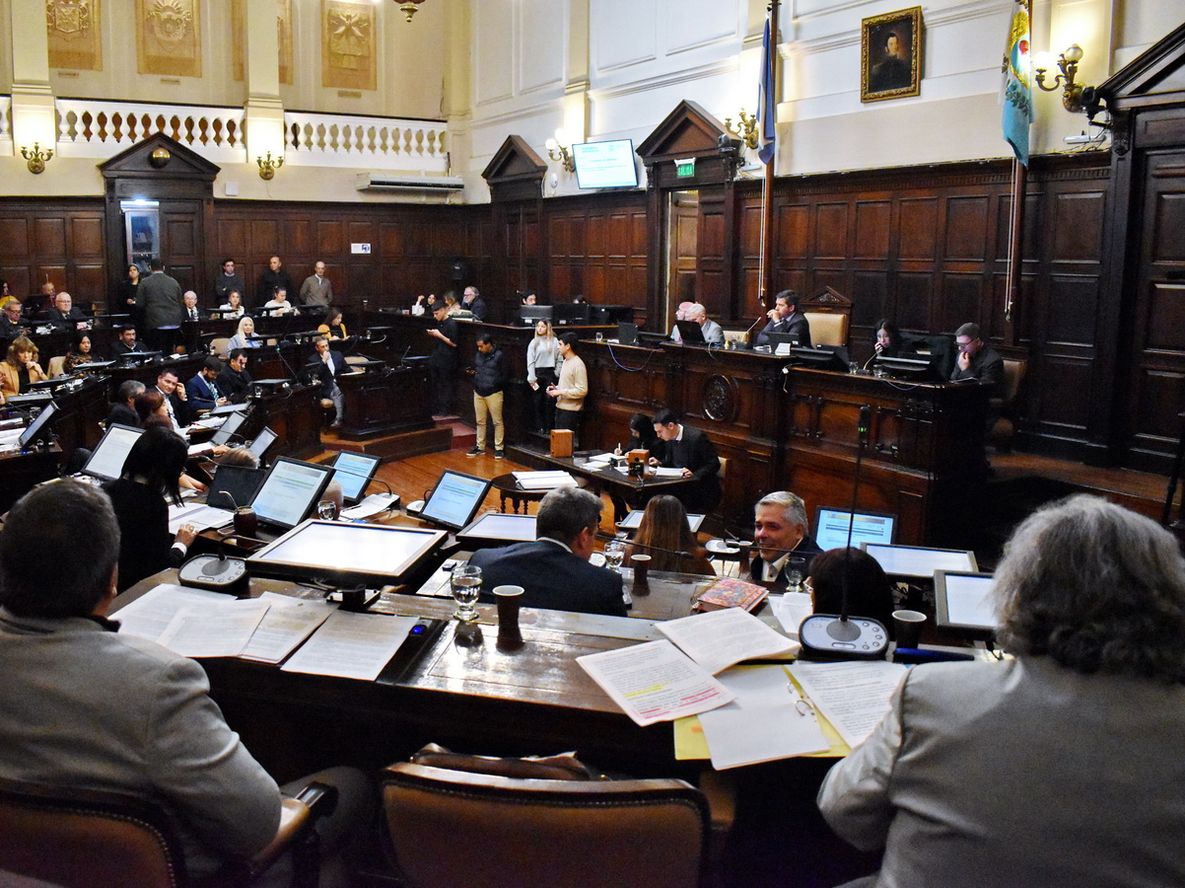 Sesión de la Cámara de Diputados de Mendoza