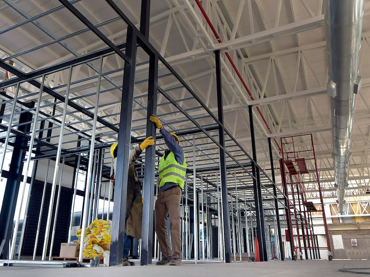 Solo un 2,3% de las empresas considera contratar nuevos trabajadores.Foto: Orlando Pelichotti / Los Andes.