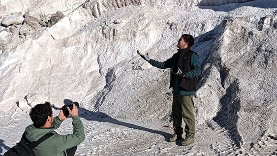 Marín destacó los paisajes nevados invernales, pero también reconoció la belleza de otros paisajes. Gentileza: Prensa Gobierno de Mendoza.
