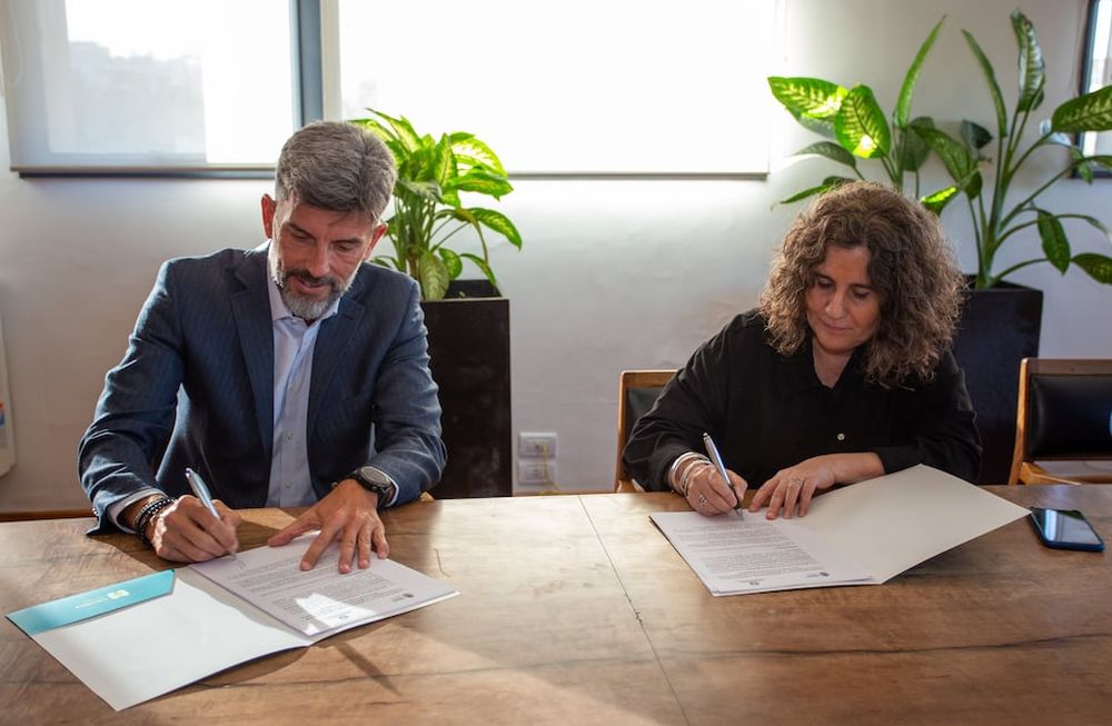 Convenio de cooperación para el alojamiento y recreación de estudiantes de escuelas albergues, rurales y urbano-marginales