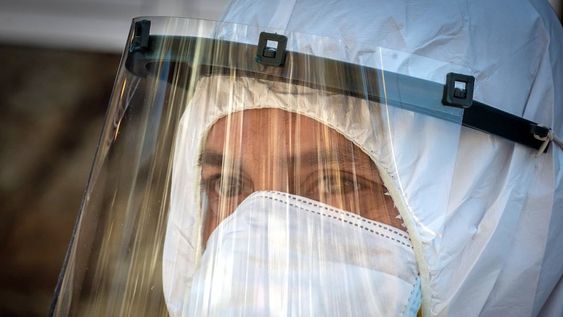 Testeos, hisopados y desinfecciones profundas se fueron sumando a nuestras vidas e incoporamos los términos. Foto: Orlando Pelichotti