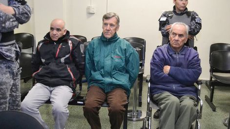 Los Andes | Los curas Horacio Corbacho y Nicola Corradi quieren que se reviertan sus altas e históricas condenas a prisión de 45 y 42 años, respectivamente. Foto: Orlando Pelichotti  / Los Andes