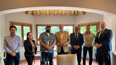 Los representantes de la Cámara de Comercio Argentina en Emiratos Árabes recorrieron diversas áreas productivas de la provincia.