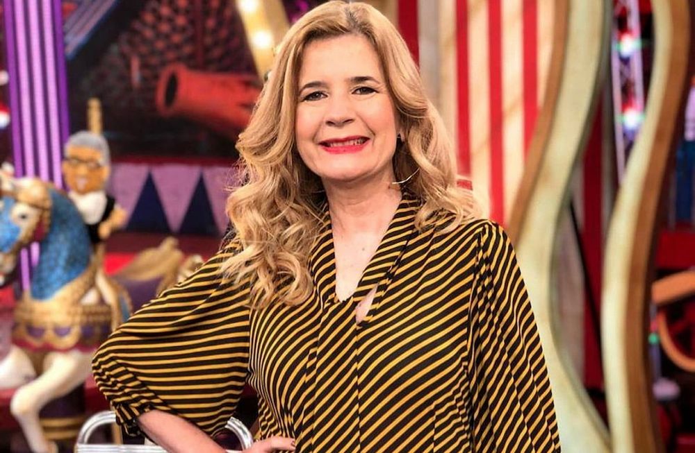 La periodista lanzó una polémica teoría sobre el comportamiento que tuvo la modelo y las versiones que circulan con respecto a dónde y cuándo se contagió el Covid-19.