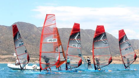 La flota de la Clase Raceboard, lista para empezar la actividad en Potrerillos