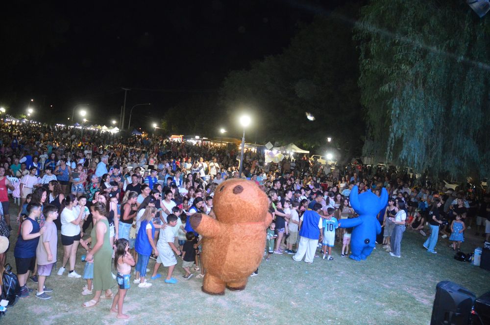 La fe que se sienta en la mesa del poder: el avance evangélico en la vida política de San Martín y el Este mendocino. (Foto: Prensa Municipalidad de San Martín)