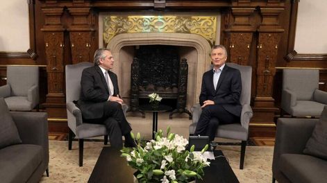 Los Andes | Inaugural. Alberto Fernández y Mauricio Macri en la imagen que abrió la transición de gobierno que conducirá el 10 de diciembre. (Presidencia)