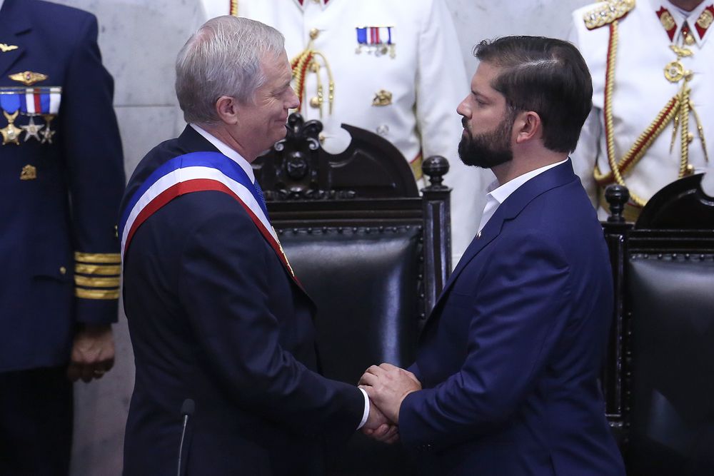 Gabriel Boric realiza el traspaso de poder a José Antonio Kast.